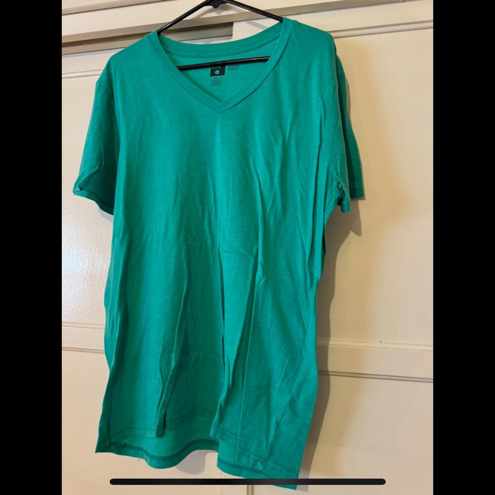 BDG. Dark Mint Green Slim Fit V-Neck - Large (L)